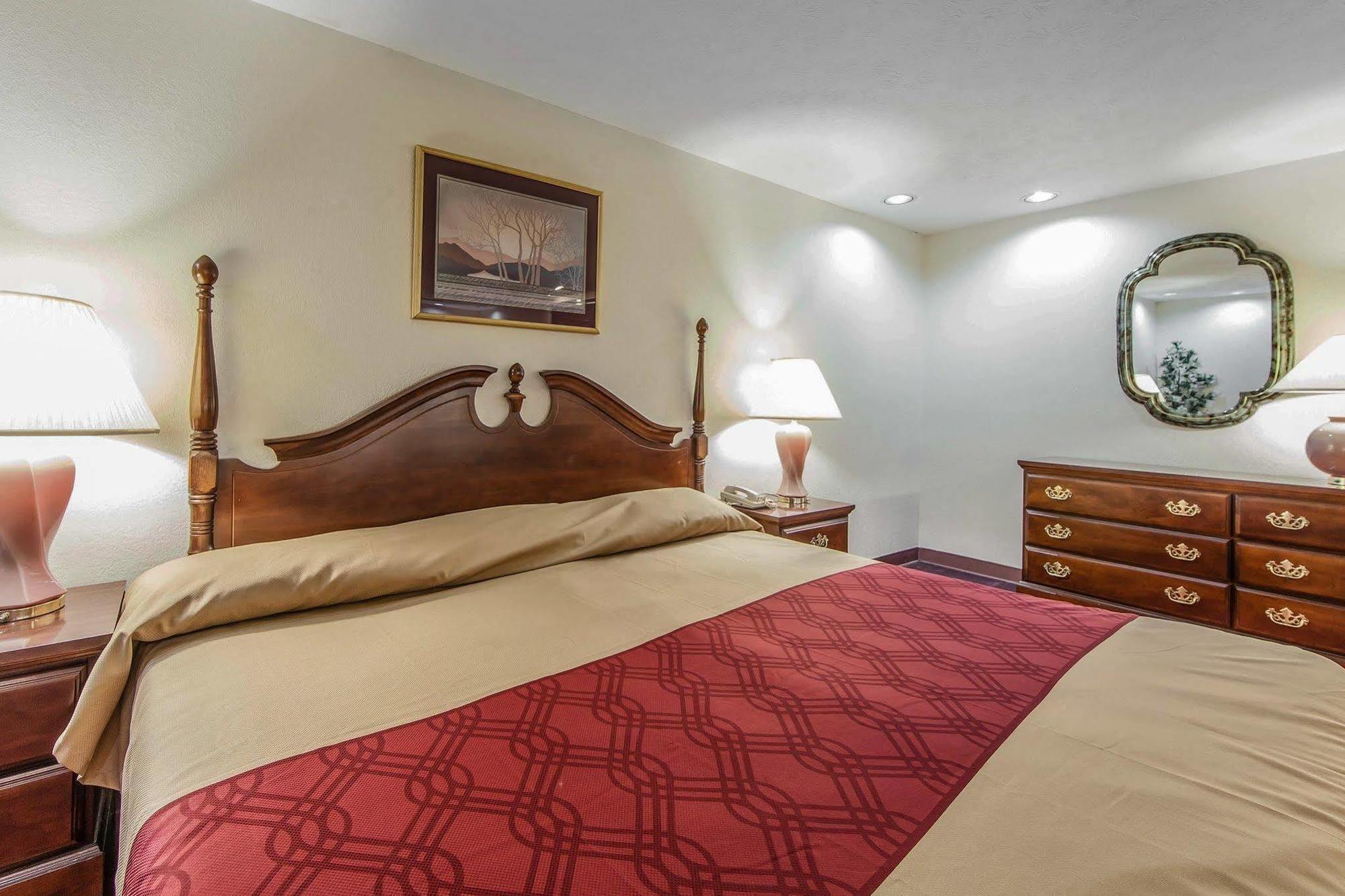 Red Roof Inn Dandridge Exterior foto